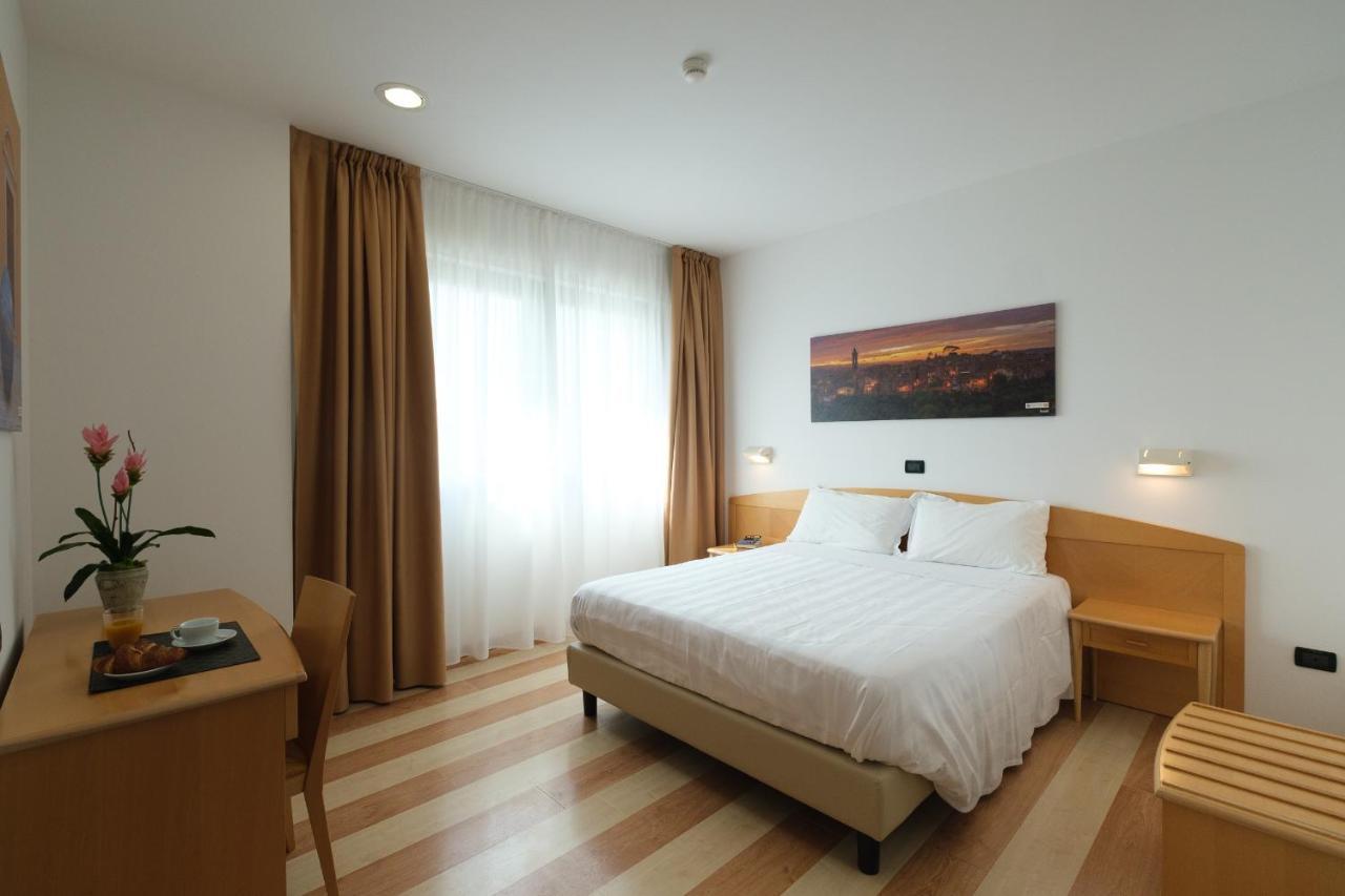 Hotel Portavaldera 페치올리 외부 사진