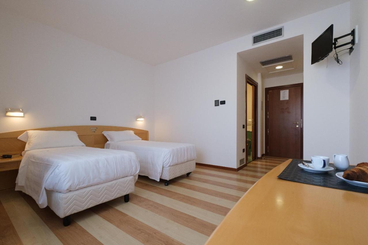 Hotel Portavaldera 페치올리 외부 사진